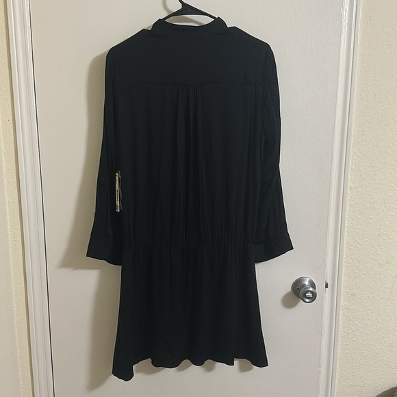 NWT Alice + Olivia Black Tuxedo Button Dress - Picture 4 of 5